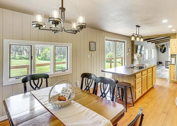 Wyoming Nature Retreat: 19 Mi To Devils Tower Holiday home *