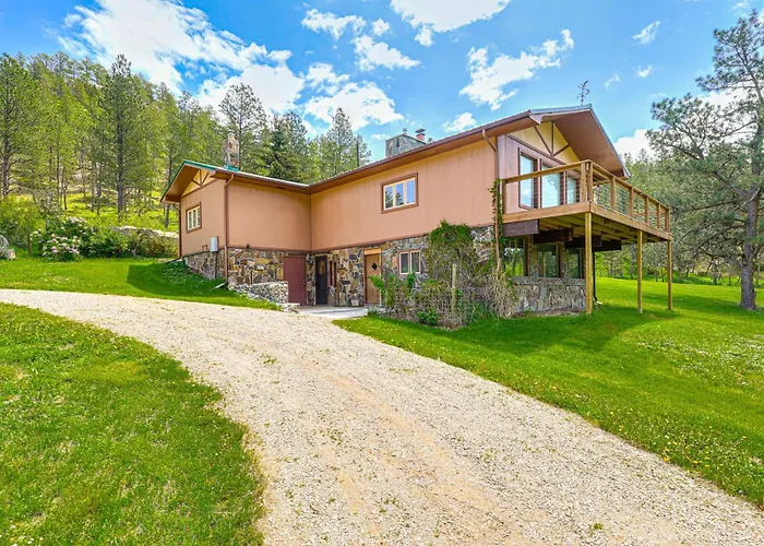Holiday home Wyoming Nature Retreat: 19 Mi To Devils Tower Moorcroft