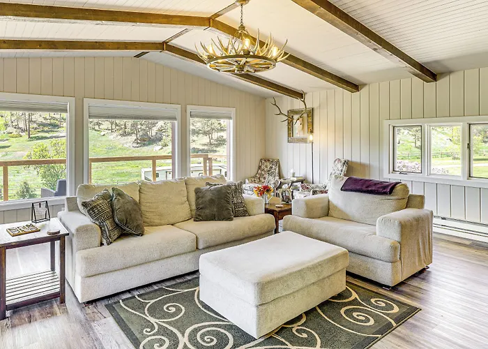 Wyoming Nature Retreat: 19 Mi To Devils Tower Сasa de vacaciones *
